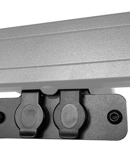 Zásuvka na strešný nosič