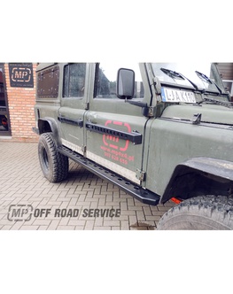 Pevnostné prahy na Land Rover Defender 110 - perforované