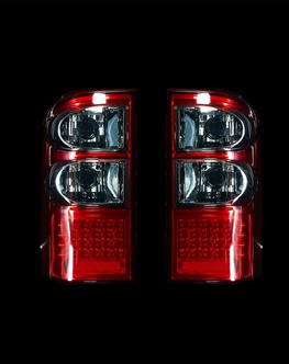 LED zadné svetlá pre Nissan GU Y61 S3 Patrol  Red/Smoked