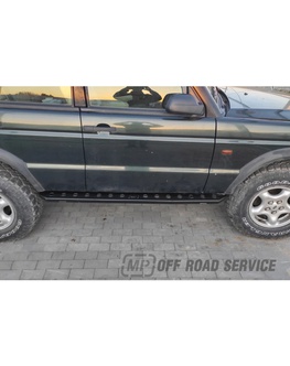 Pevnostné prahy na Land Rover Discovery II - perforované